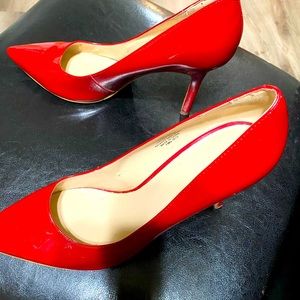 Red Nine West Pumps